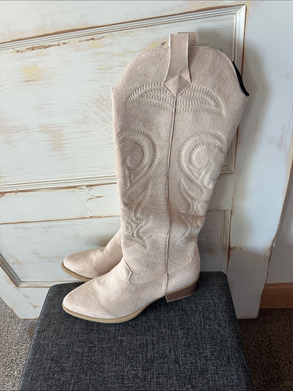 Women's Tall Embroidered Western Boots - Cream